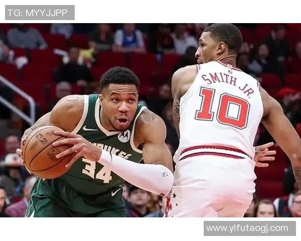 2017年火箭队与雄鹿队精彩对决录像回顾与分析