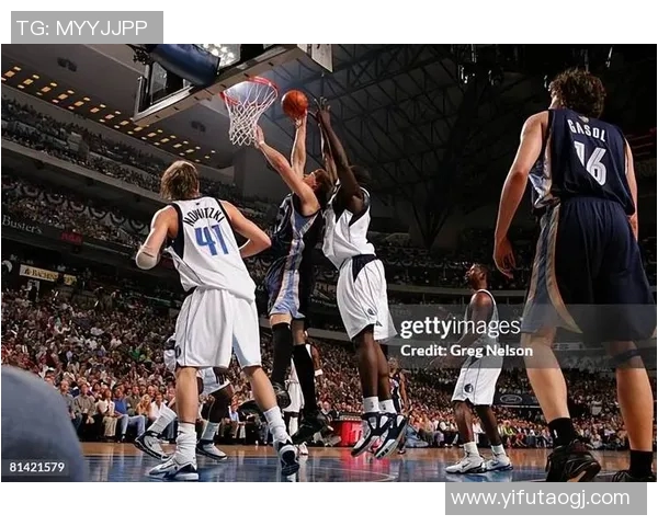 2018年NBA精彩对决雷霆与小牛全场录像回放及精彩瞬间分析 2018年NBA精彩对决雷霆与小牛全场录像回放及精彩瞬间分析